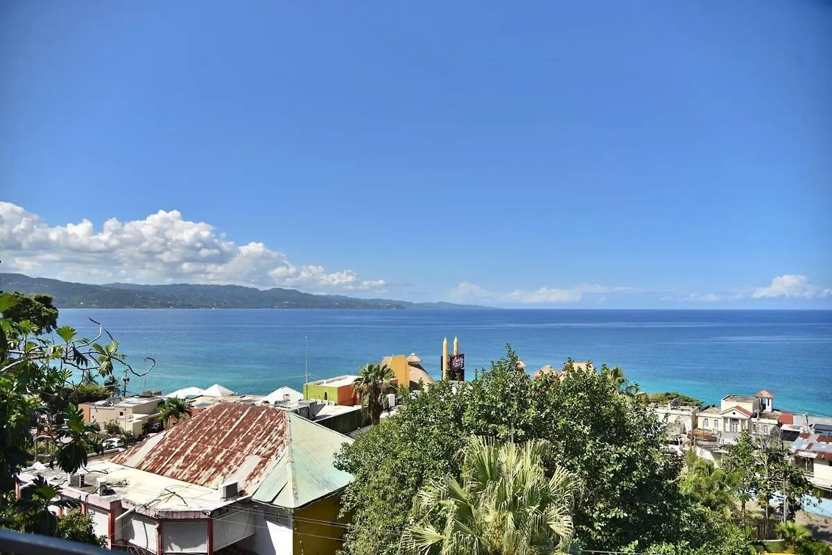 Emerald Cottage Studio Montego Bay Apartment