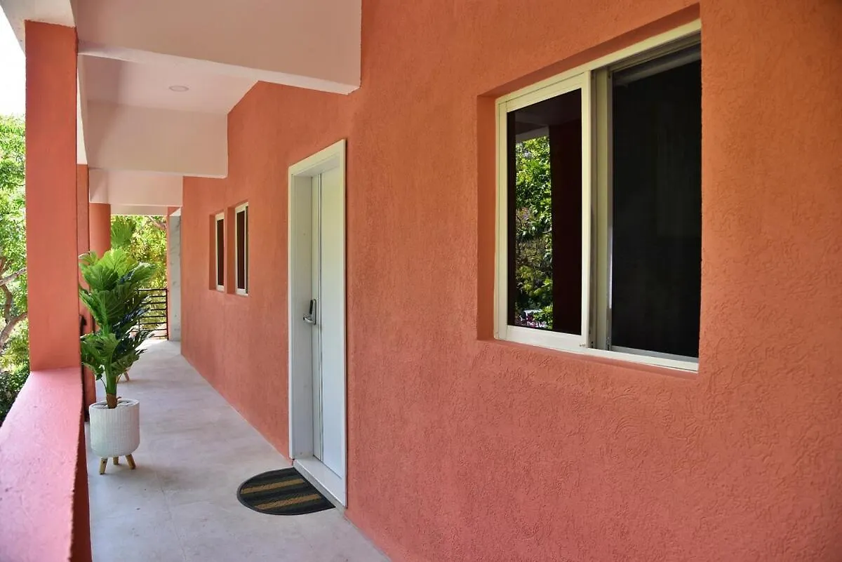 Emerald Cottage Studio Montego Bay