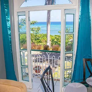 Apartment Malibu Ocean View Studio, Montego Bay